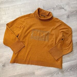 •DKNY• GOLDEN LOGO SWEATER